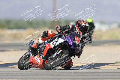 media/Oct-13-2025-Moto Forza (Mon) [[a66d839500]]/3-B Group/Session 3 (Turn 16)/